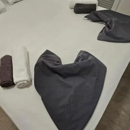 Spacious With Outdoor Swimming Pool In Vila Trogir